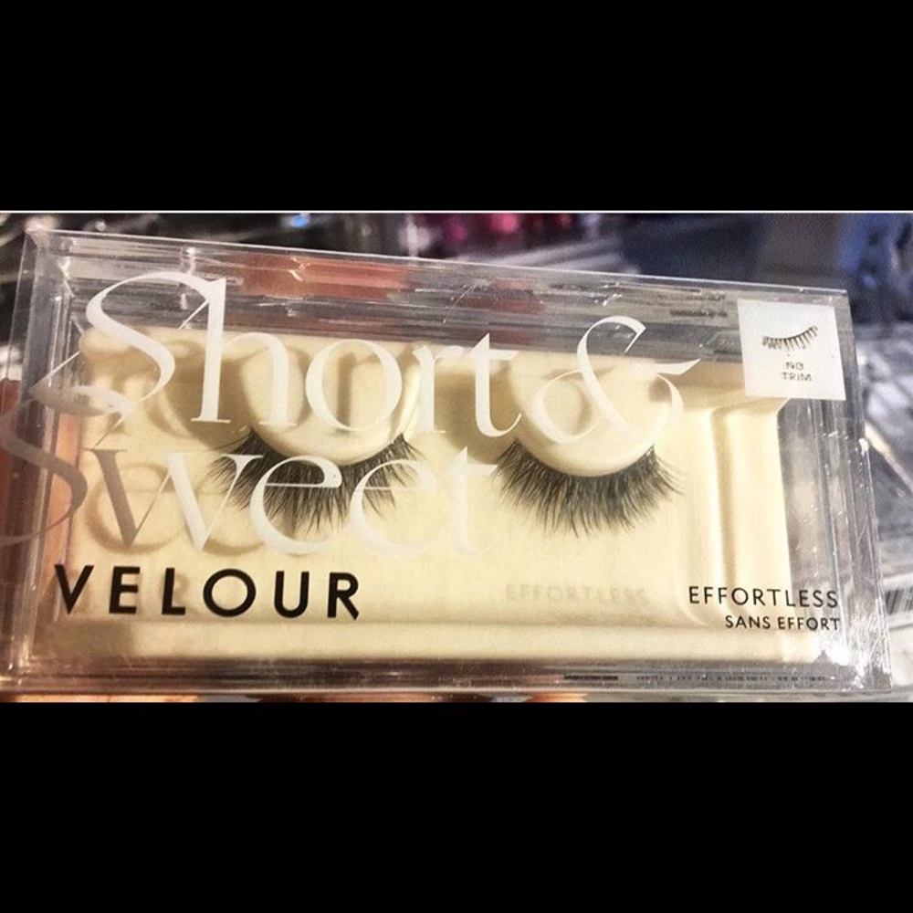 False silk eyelashes. (Short & Sweet)
